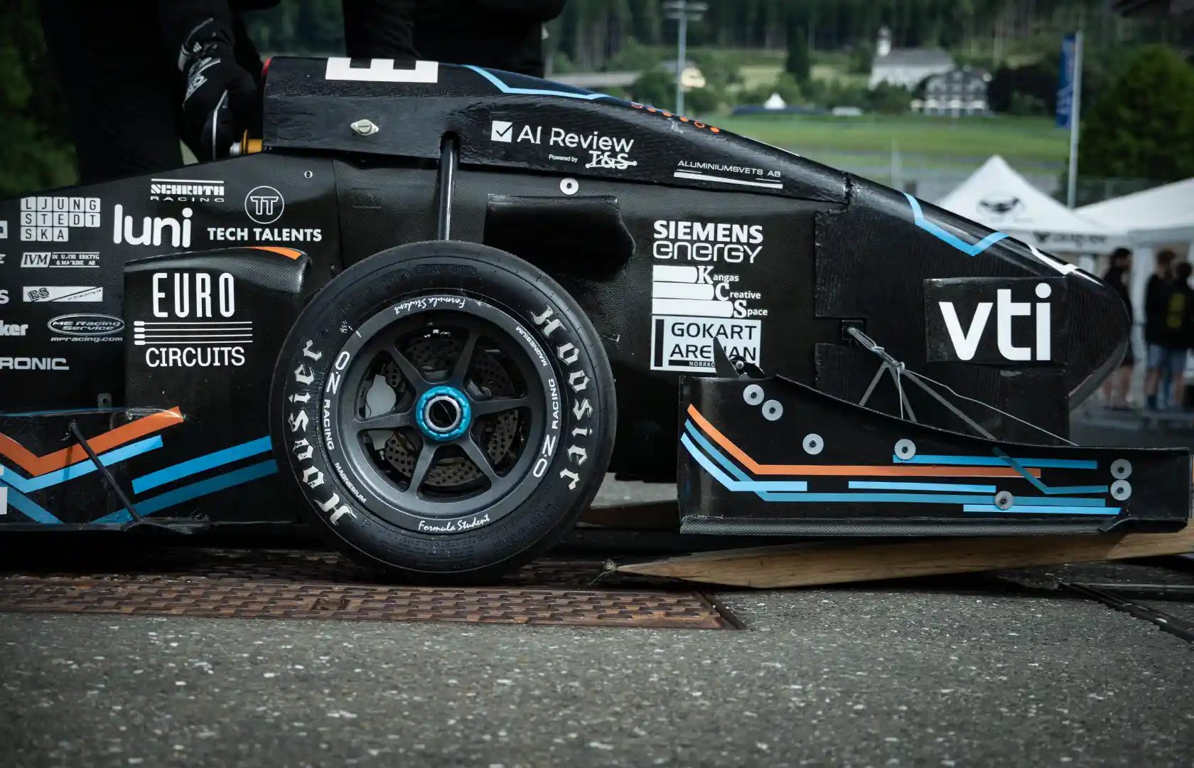 LiU Formula Student partnership background